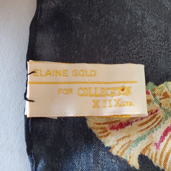 VNTG Elaine Gold Holiday/Christmas Poinsettia Silky Scarf 34" x 35" Old Money - Picture 6 of 7
